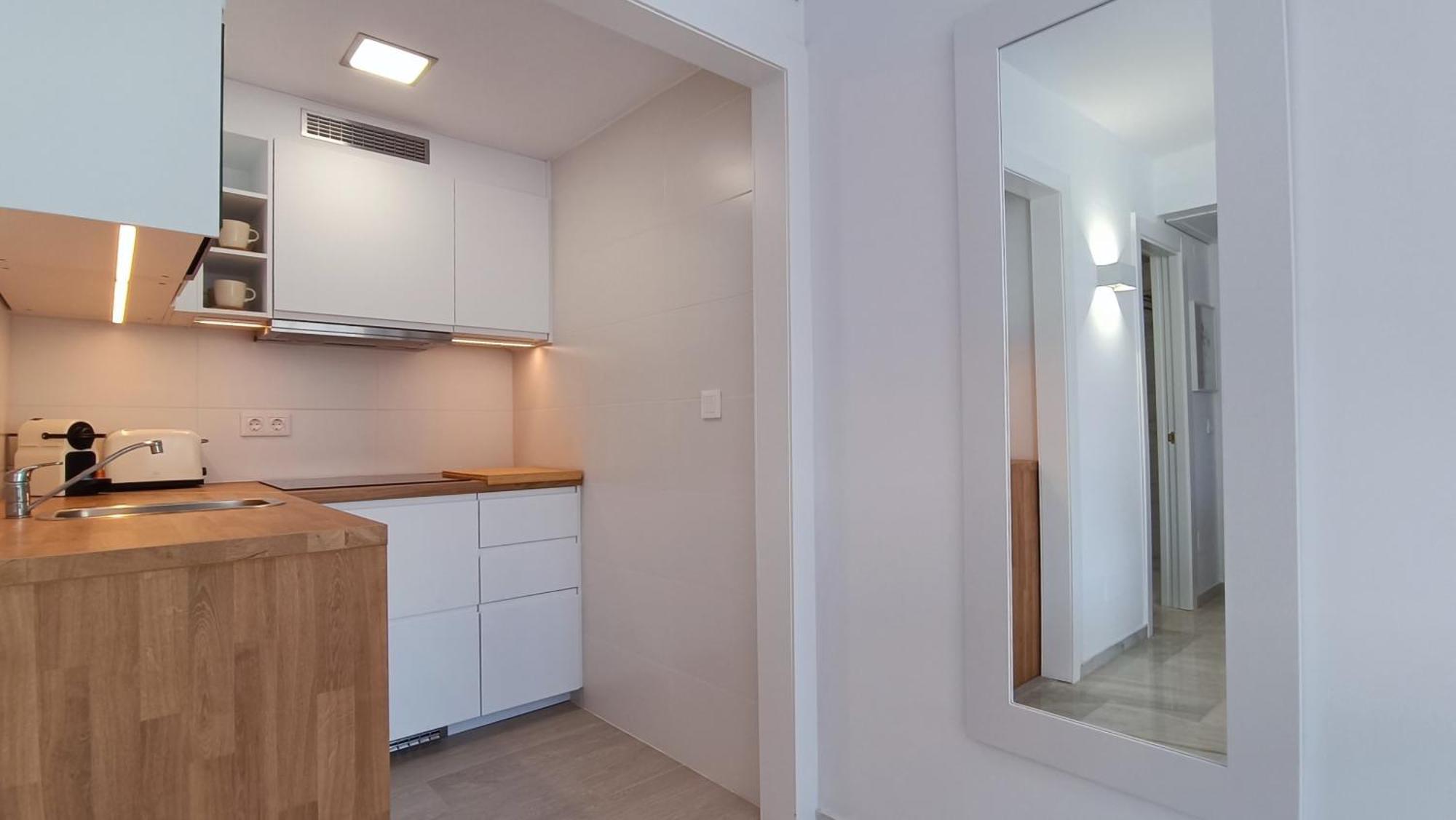 Beach Studio Puerto Marina Playa 베날마데나코스타 외부 사진
