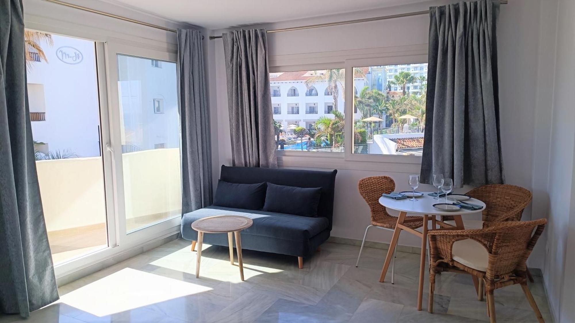 Beach Studio Puerto Marina Playa 베날마데나코스타 외부 사진